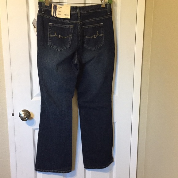 St. John’s bay stretch Jeans size 14 petite new - Picture 4 of 5